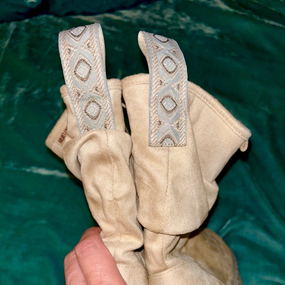 ☃️MUKLUKS☃️SHEARLING BOOTIES - Picture 5 of 8